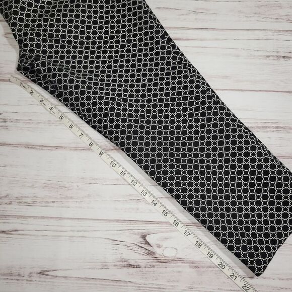 4/$25 Hilary Radley Cropped Pants - Picture 5 of 6